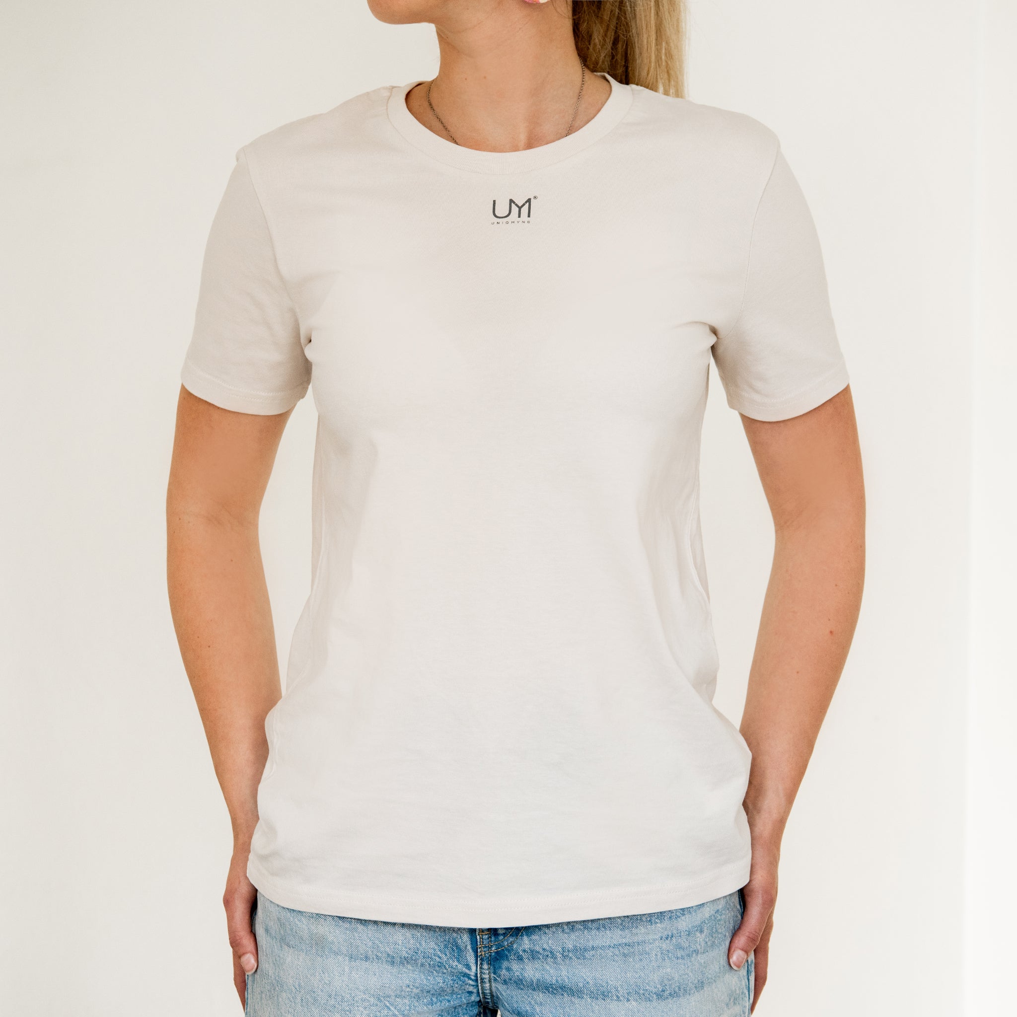 T-Shirt "Einzigartig" - UNIQMYND